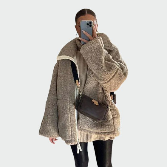 Elin | Damen Oversize Teddy Jacke mit Reissverschluss und Stehkragen