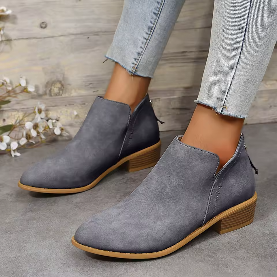 Alessia | Damen Stiefeletten mit niedrigem Blockabsatz und seitlichem Reissverschluss