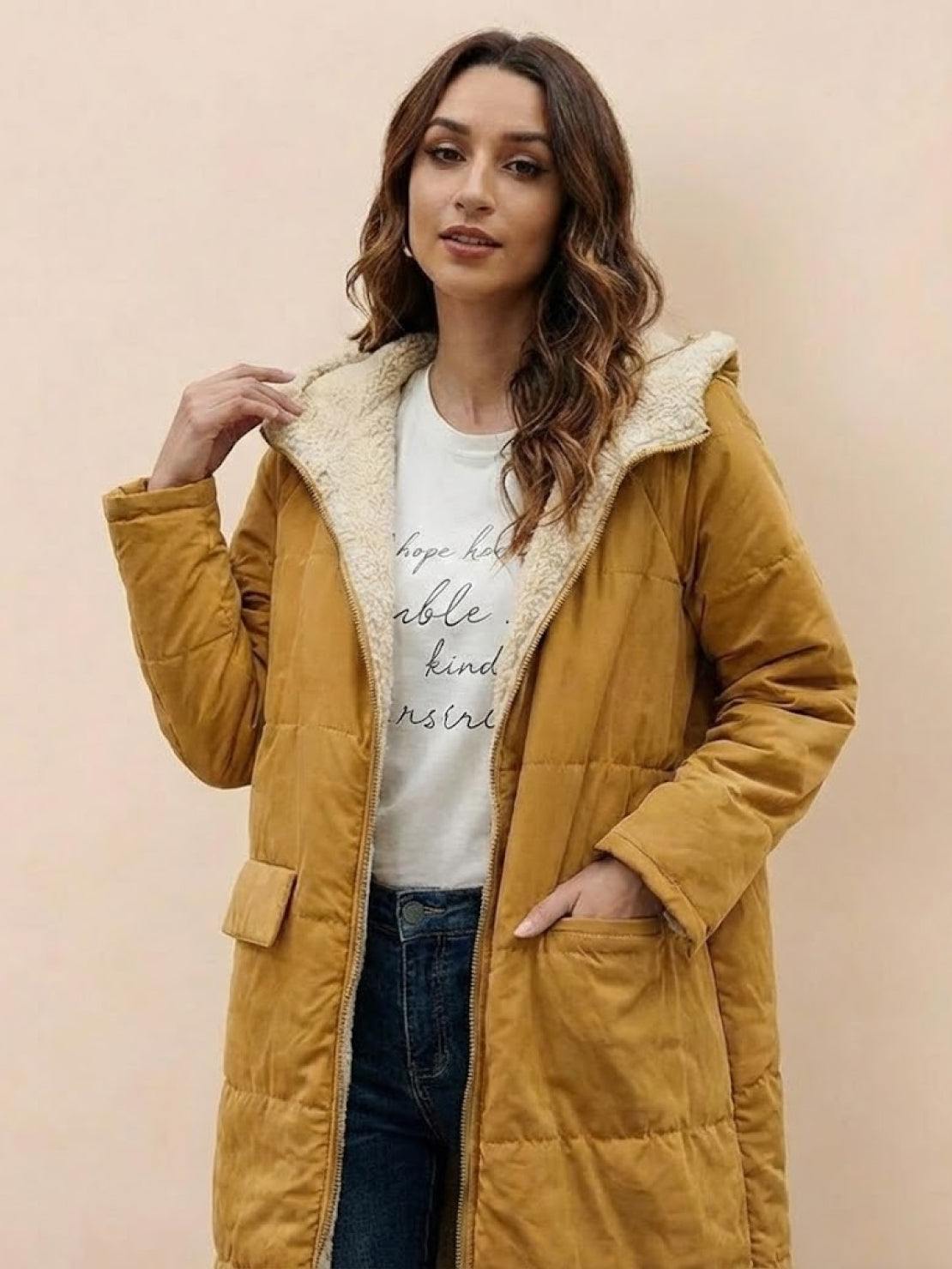 Bettina | Damen Sherpa Futter Teddymantel mit Kapuze