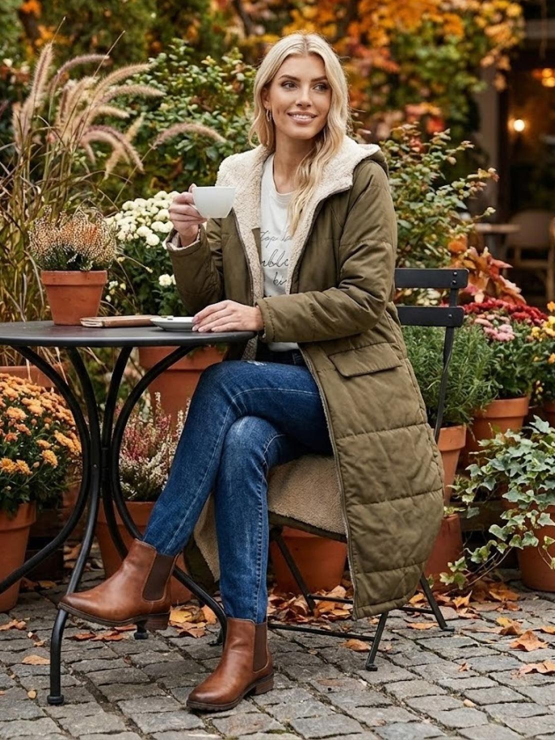Bettina | Damen Sherpa Futter Teddymantel mit Kapuze