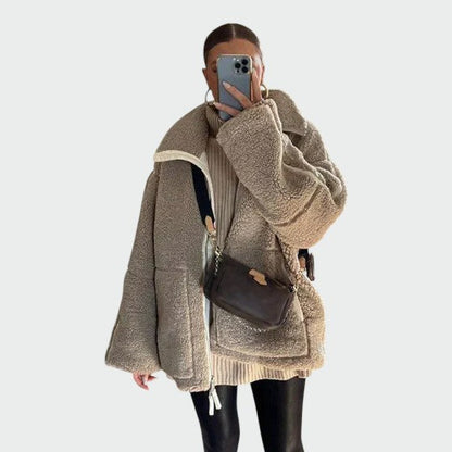 Elin | Damen Oversize Teddy Jacke mit Reissverschluss und Stehkragen