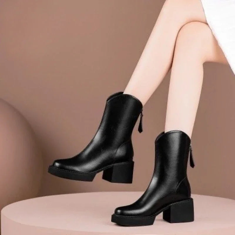 Elisa | Damen Vegane Chelsea Stiefel mit Blockabsatz