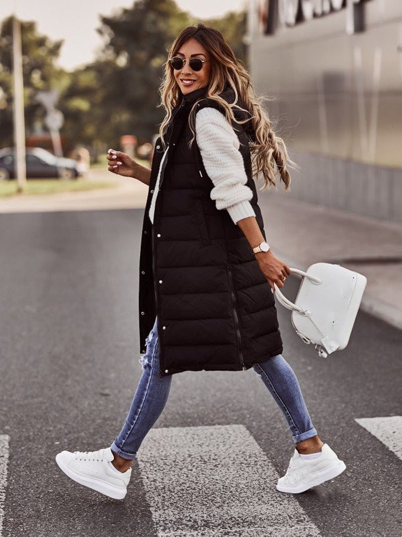 Maud | Damen Ärmellose Lange Daunenjacke mit Kapuze