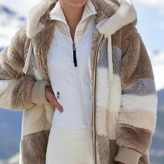 Ruth | Damen Flauschige Winterjacke mit lockerer Passform gestreift